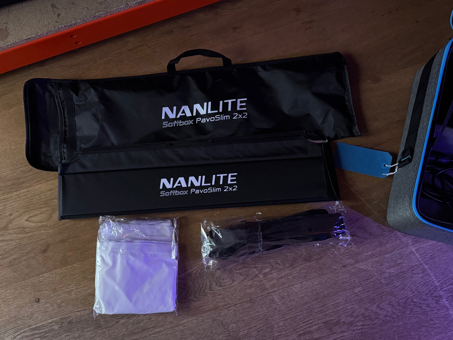 Nanlite Pavo Slim 240c