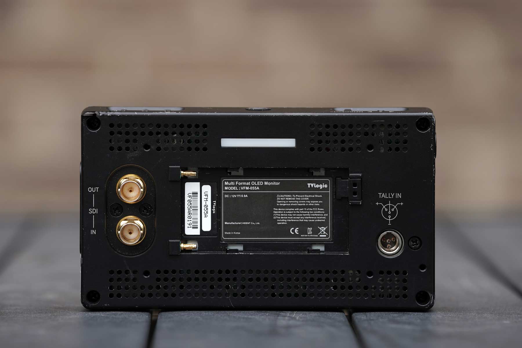 TV Logic VFM-055A 5.5“ HD OLED back