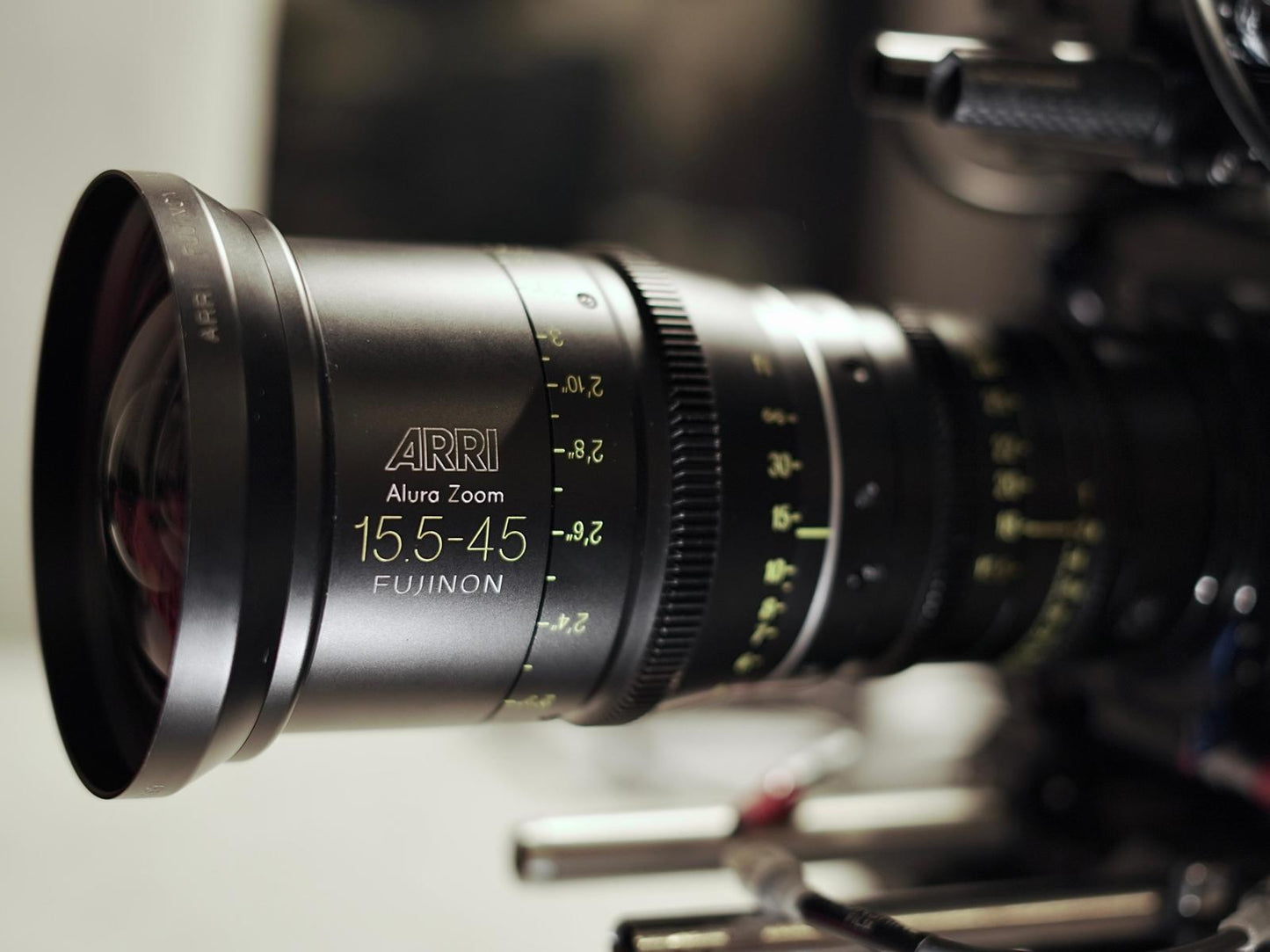 ARRI Alura Zoom 15.5-45 PL Mount