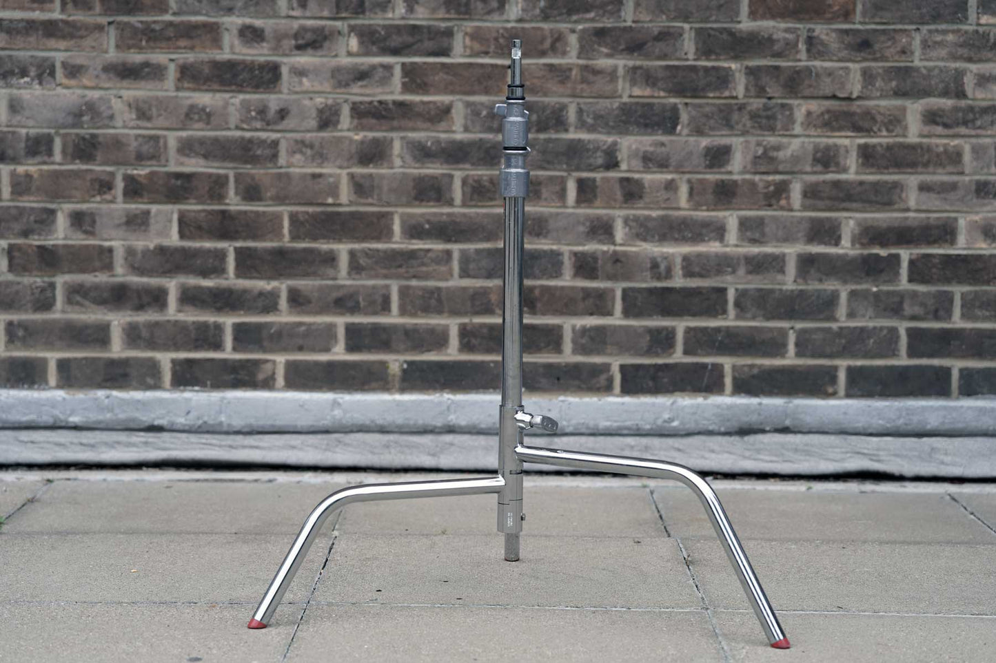 C Stand with Arm & Knuckle Head - 1.6m