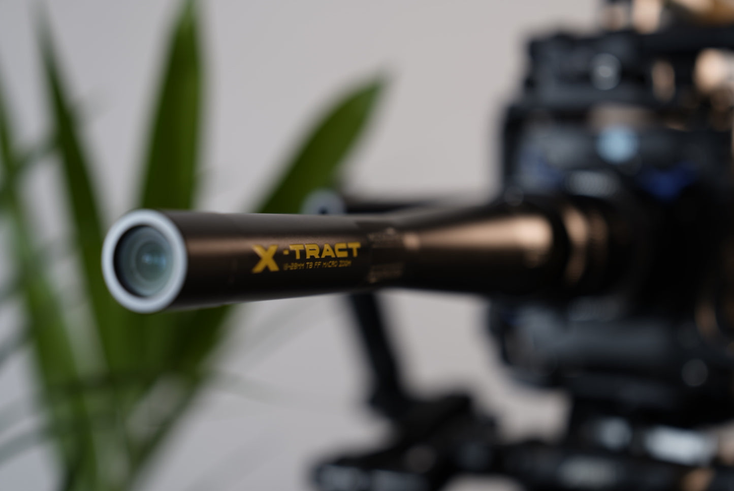 DZOFILM X-Tract 18-28mm 0 Degree T8 Probe Zoom Lens PL Mount