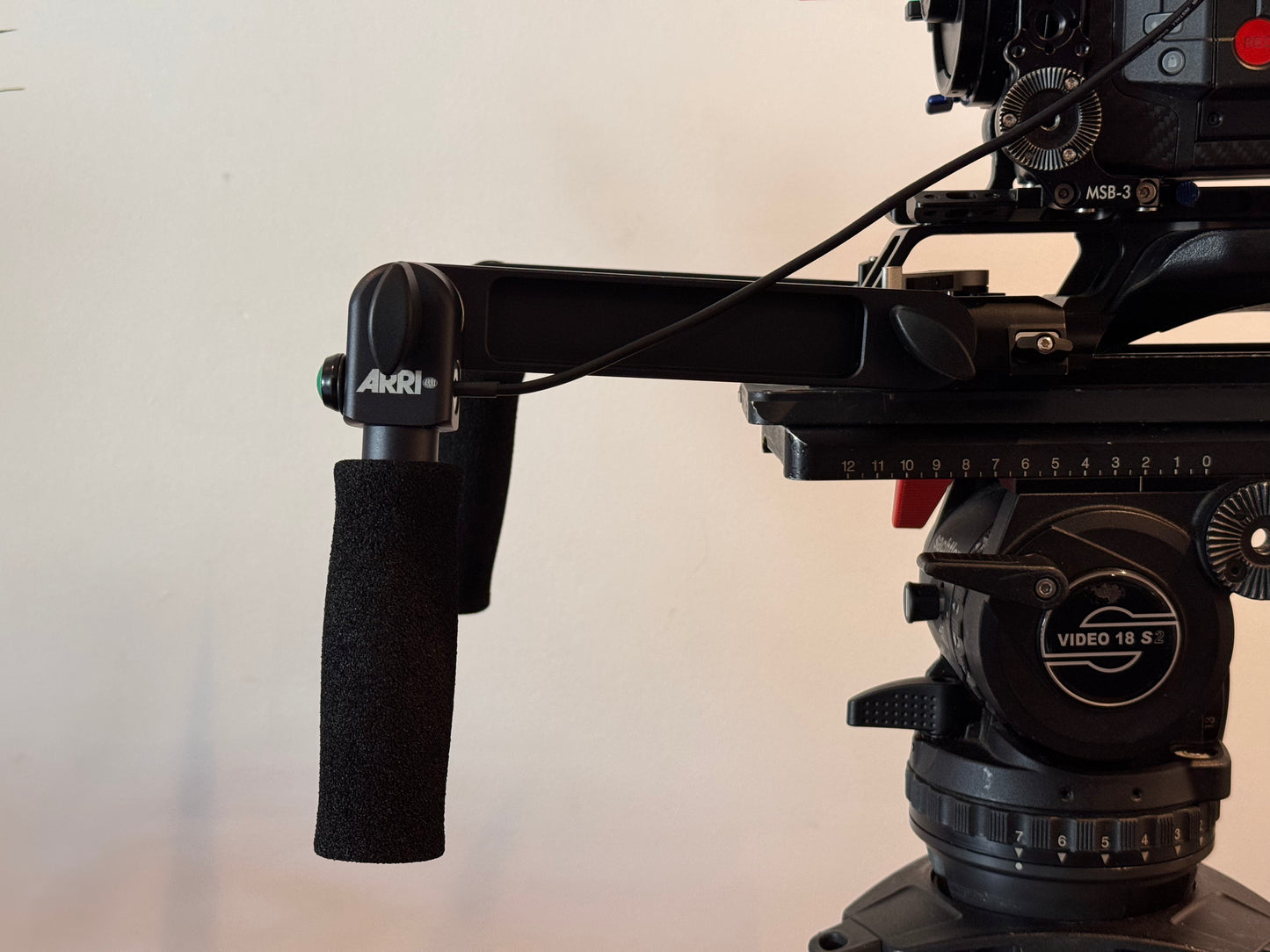 ARRI UBS-3 Moose Bar Set with R/S Cable