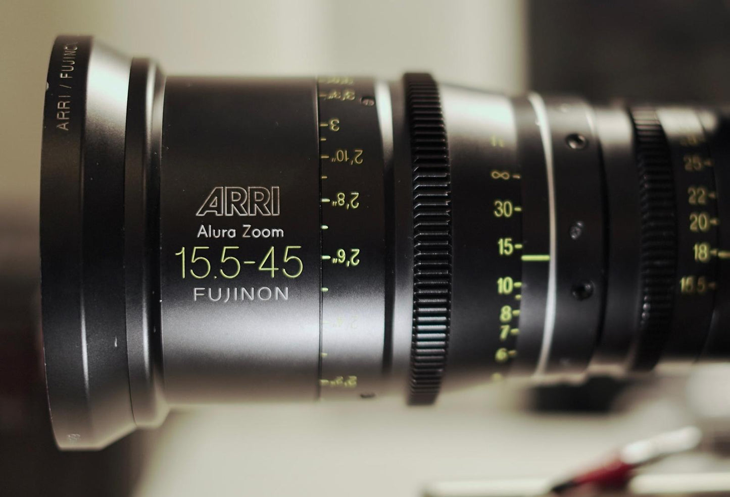 ARRI Alura Zoom 15.5-45 PL Mount